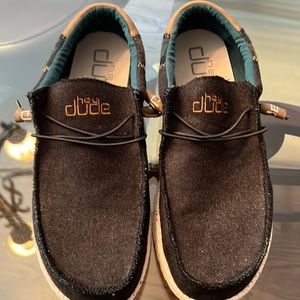 Men’s Hey Dudes black with tartan green plaid